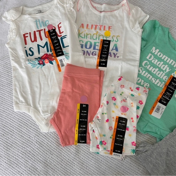 Walmart Toddler Girls Summer Clothes Size 12-18 Months 5 Tops 3 Shorts NWT - Picture 4 of 6